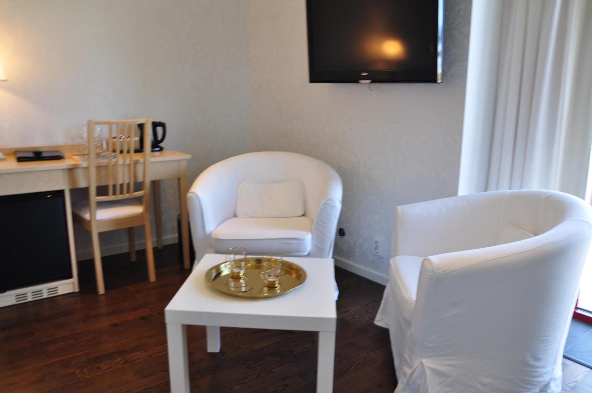 Hotel Bella Luna Båstad エクステリア 写真